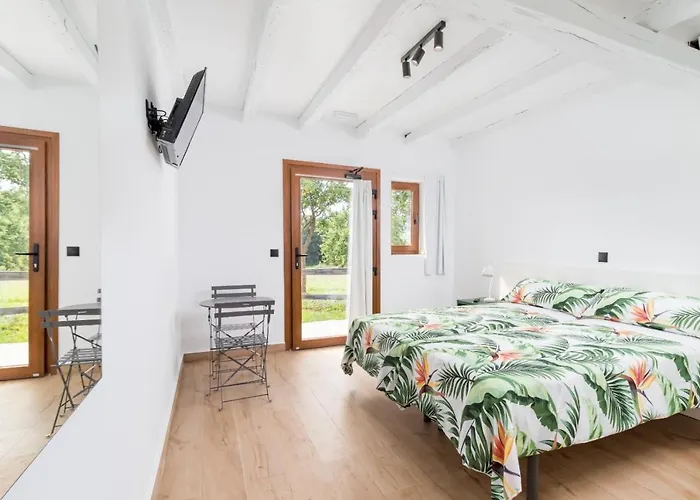 Benedicta Family Rooms
